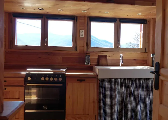 Eco-grange Au Milieu De Notre Ferme Biologique O'naturel Massat