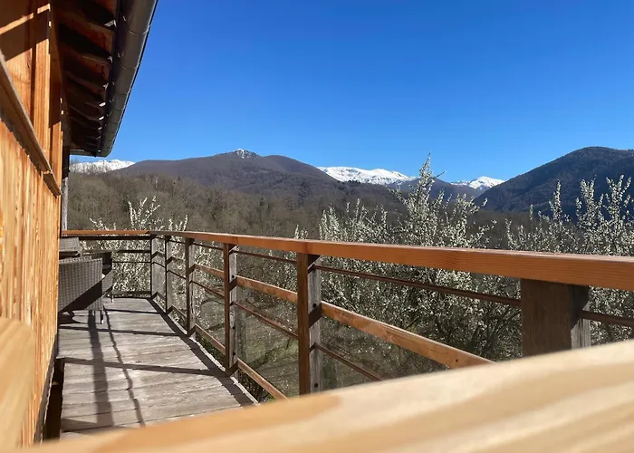 Eco-grange Au Milieu De Notre Ferme Biologique O'naturel